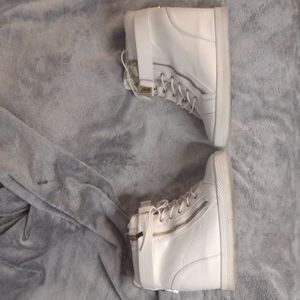 Wedge sneakers